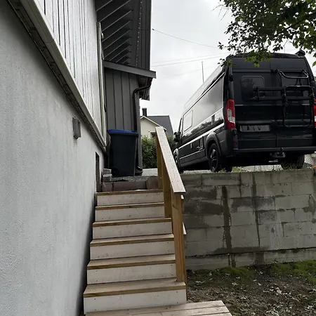 Sentral Naer Stadion *